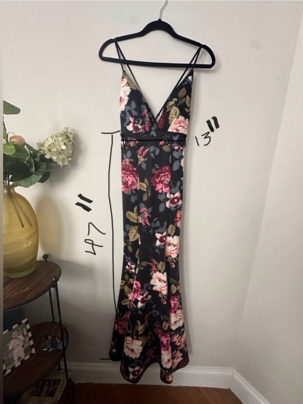 Floral Maxi Dress - Black and Pink - Picture 5 of 5